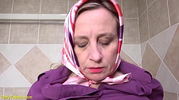 ugly skinny 72 years old grandma takes a soapy shower prolapse her big cervix and peeing in the bathtub